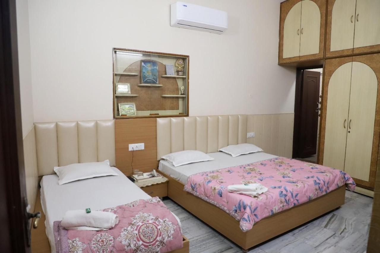 Rk Lodge Amritsar Exterior foto